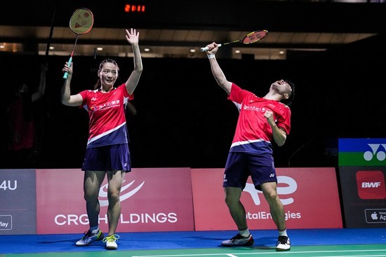 巨大压力 巨大压力